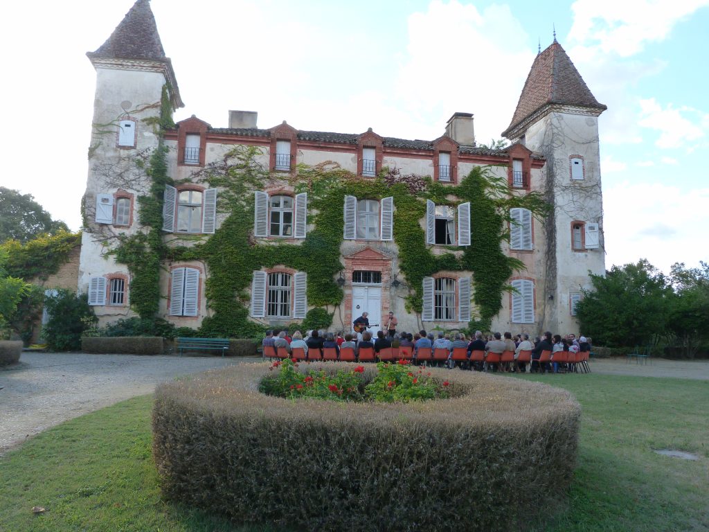 Festival: Les Résonances: concert en duo guitare/saxo au Château de Lisle (17/09/16)