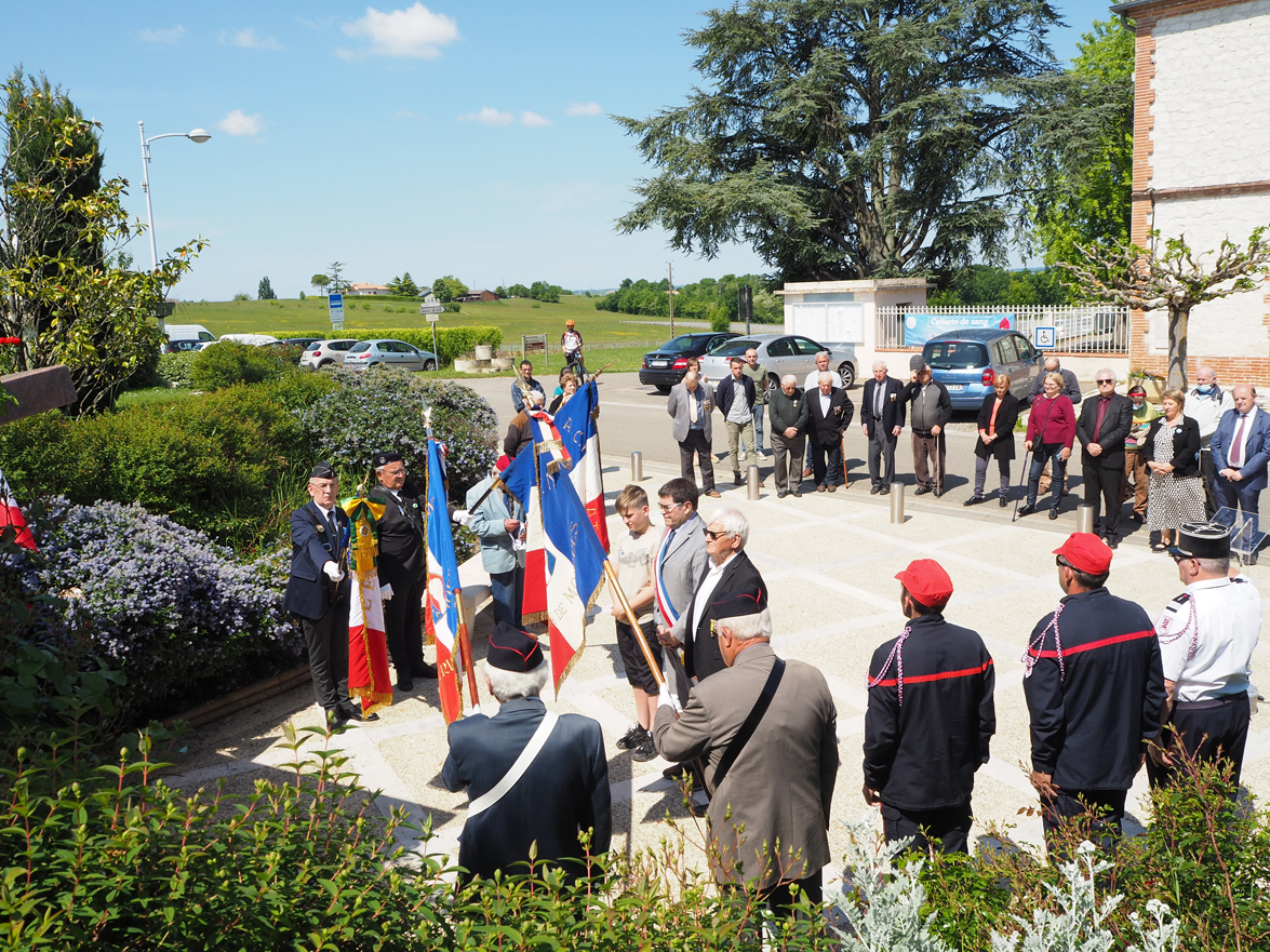 8/05/2022 Cérémonie au monument aux morts